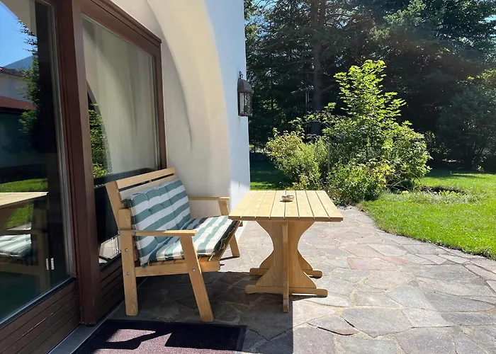 Elite アパート *